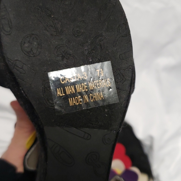 Women's Wedge - Picture 4 of 7